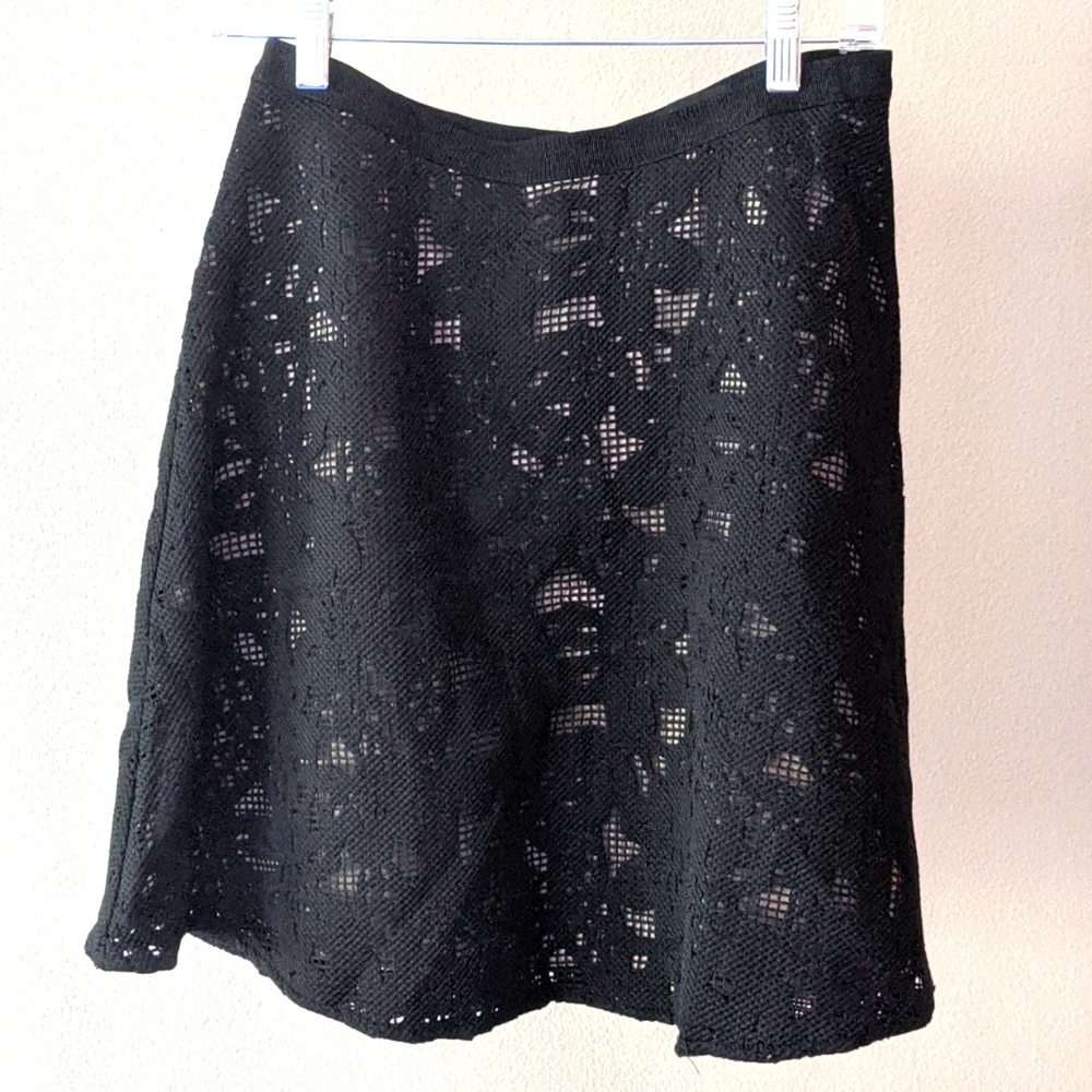 Ann Taylor Black, Lacy Skirt, size 4